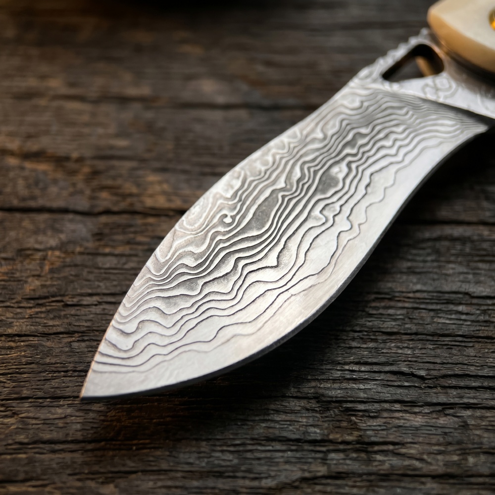 Coltello Pieghevole Vintage in - Vintage Collectible Knife recensione e prezzo