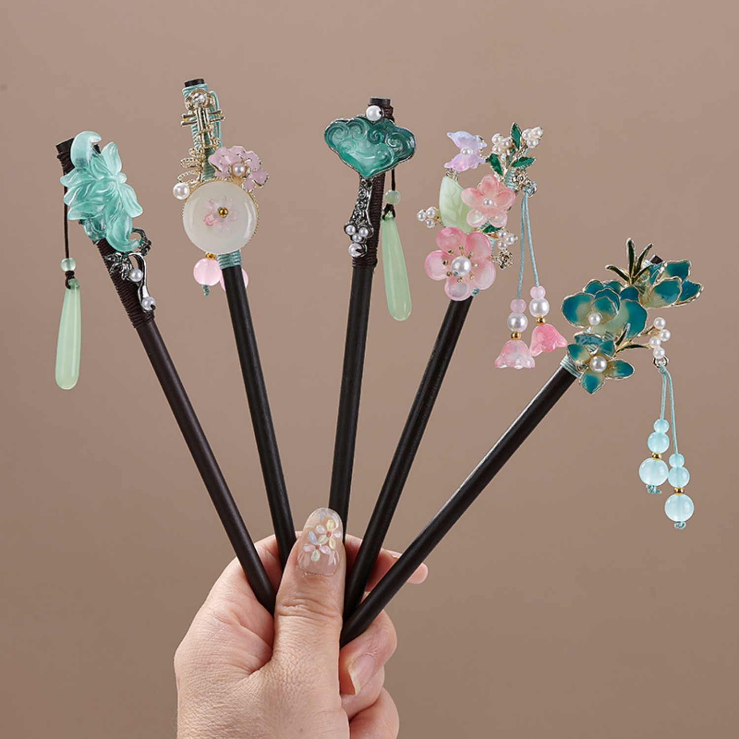 Fermaglio per capelli vintage  - Vintage Collectibles For Sale recensione e prezzo