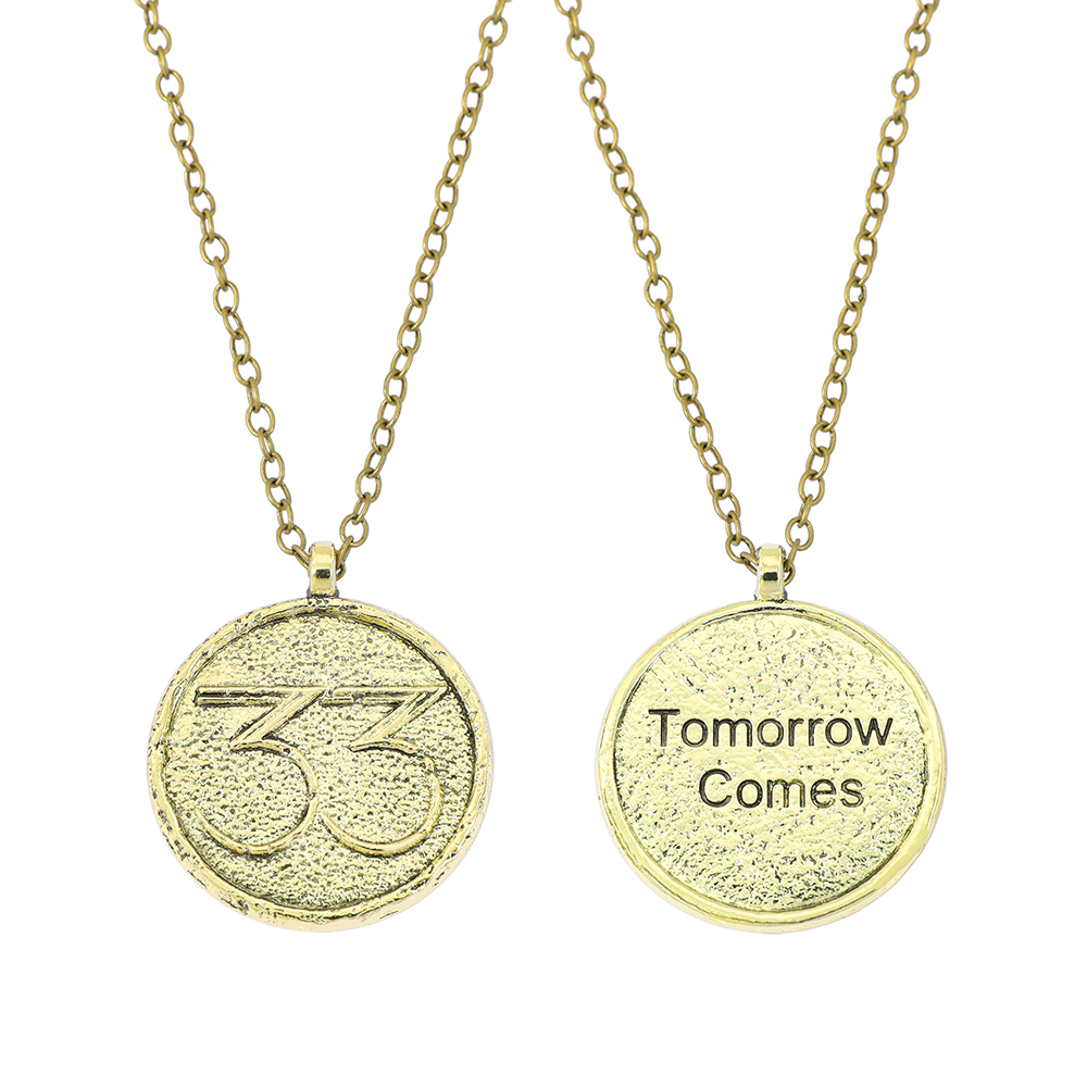 Expedition 33 Collana con cion - Vintage Necklace recensione e prezzo