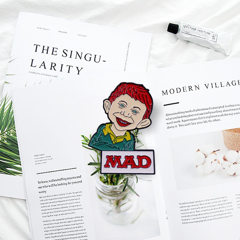 MAD Magazine harley E. Neuman  - Vintage Collectible Pins recensione e prezzo