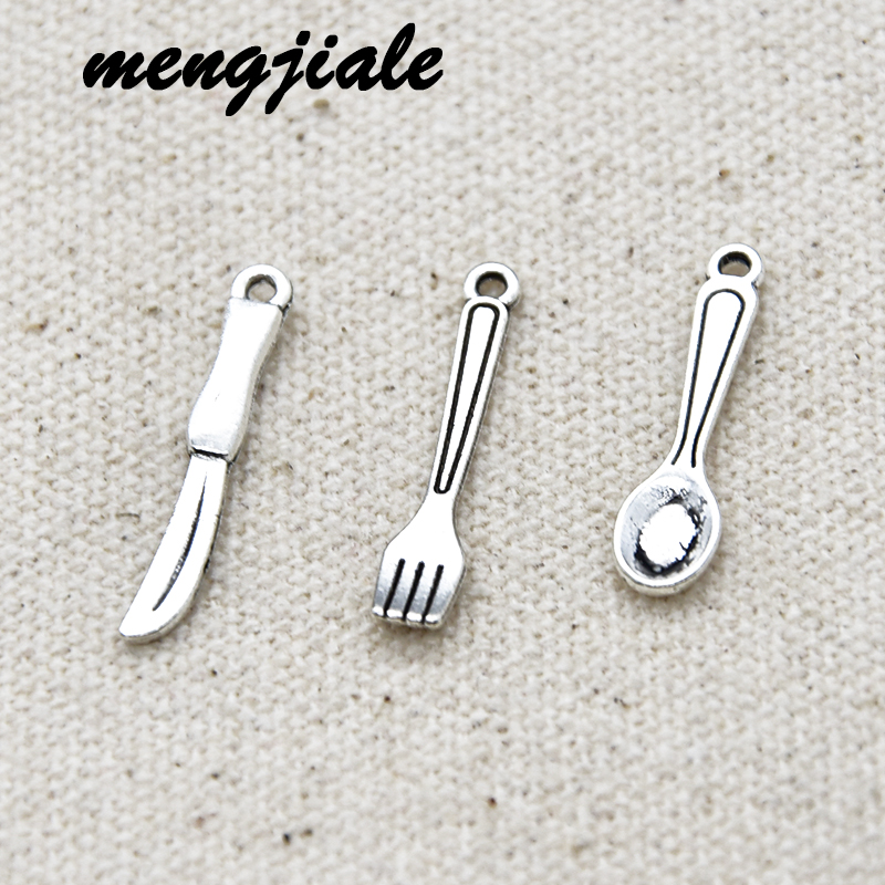30pcs Argento Antico Posate Co - Vintage Collectible Knife recensione e prezzo