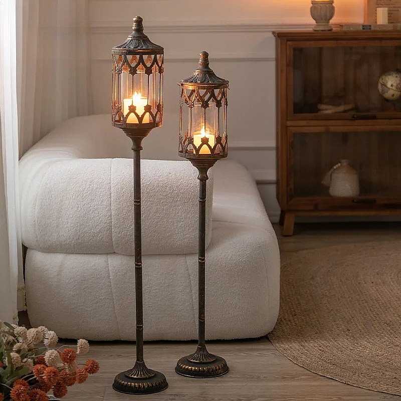 Candelabro in Metallo da Ester - Collectible Vintage Matches recensione e prezzo